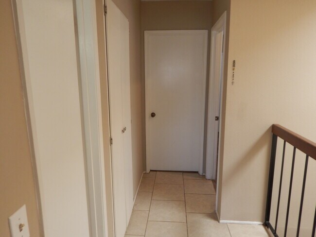 Building Photo - 6148 Ave Juan Diaz