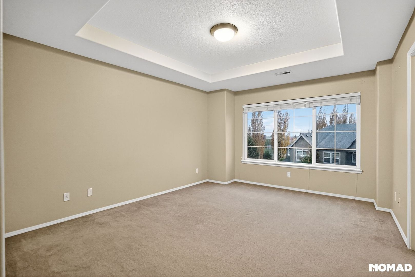 Building Photo - 2288 NW Oak Knoll Pl