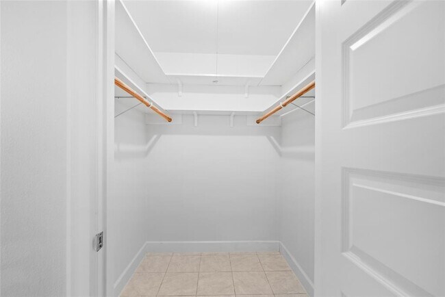 Building Photo - 5322 Rutherglenn Dr