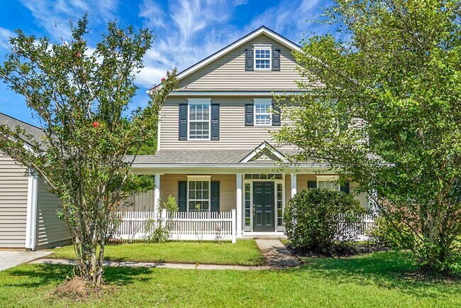 Building Photo - Lovely home in Summerville SC