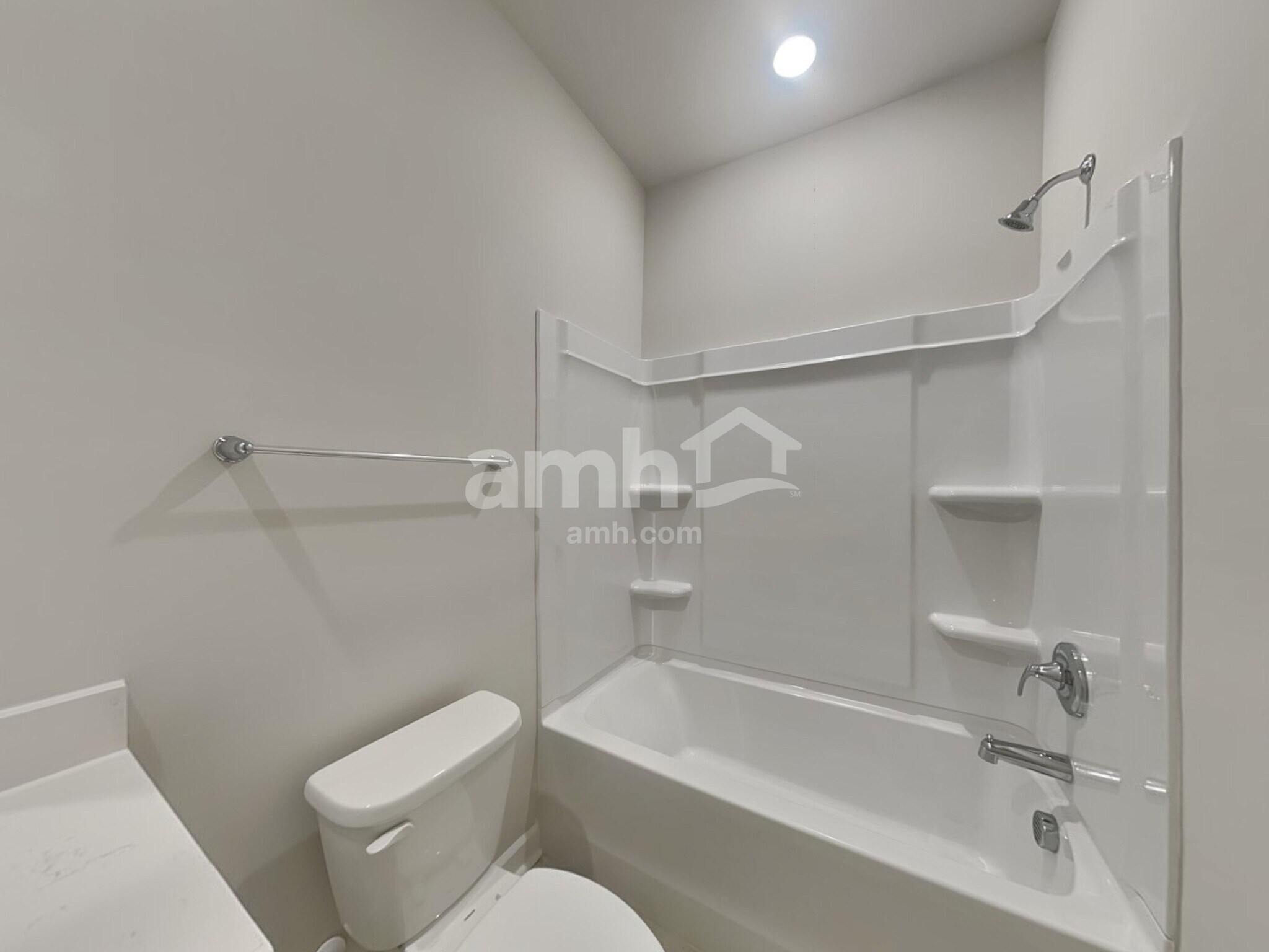 Building Photo - 202 Granby Trl