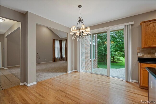 Building Photo - 50353 Livingston Dr