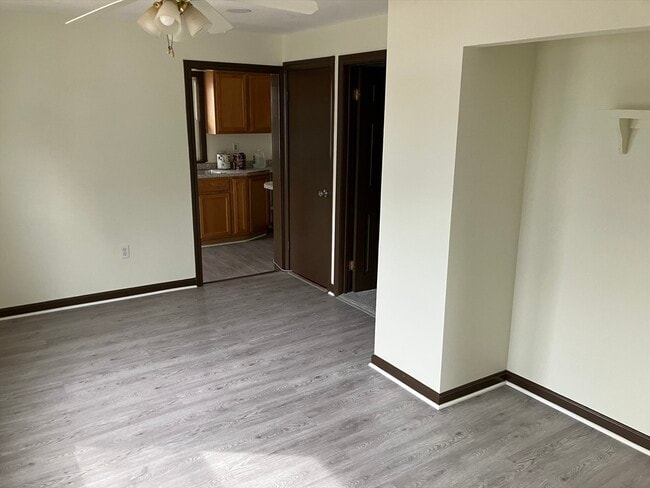 Building Photo - 37 Lawn St