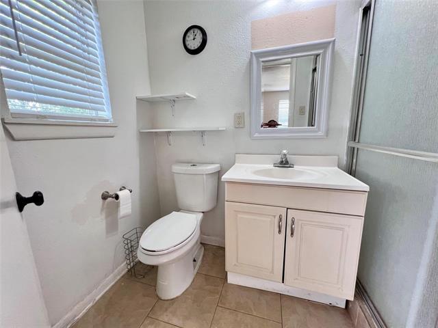 Building Photo - 3920 Williams Rd