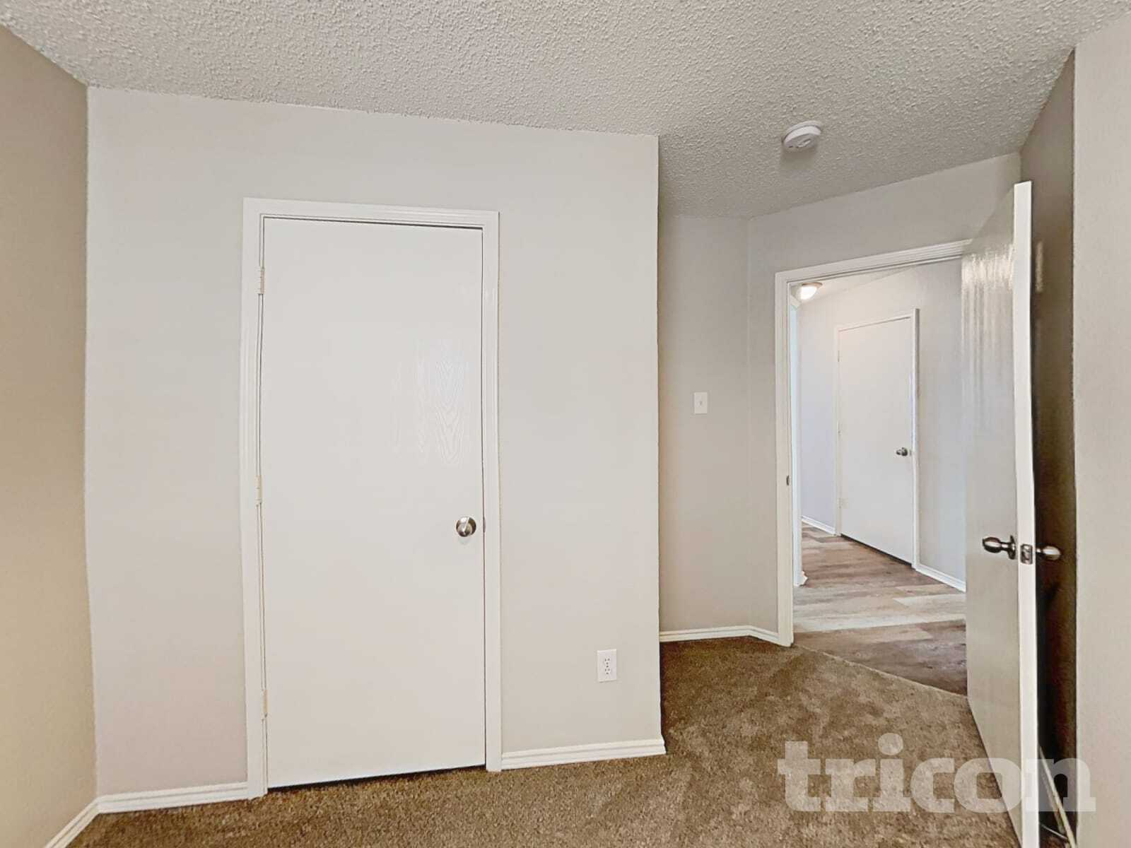 Building Photo - 2516 Concina Way