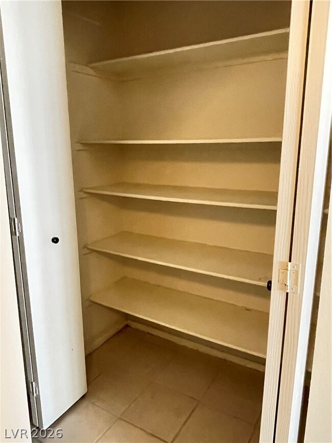 Building Photo - 7512 Pacific Ridge Ave