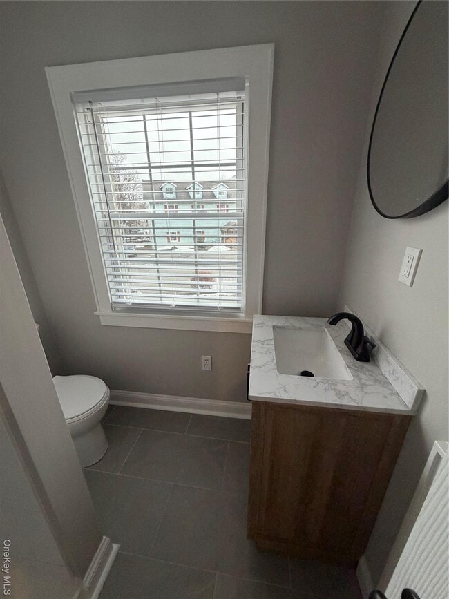 Building Photo - 1230 Hopewell Ave