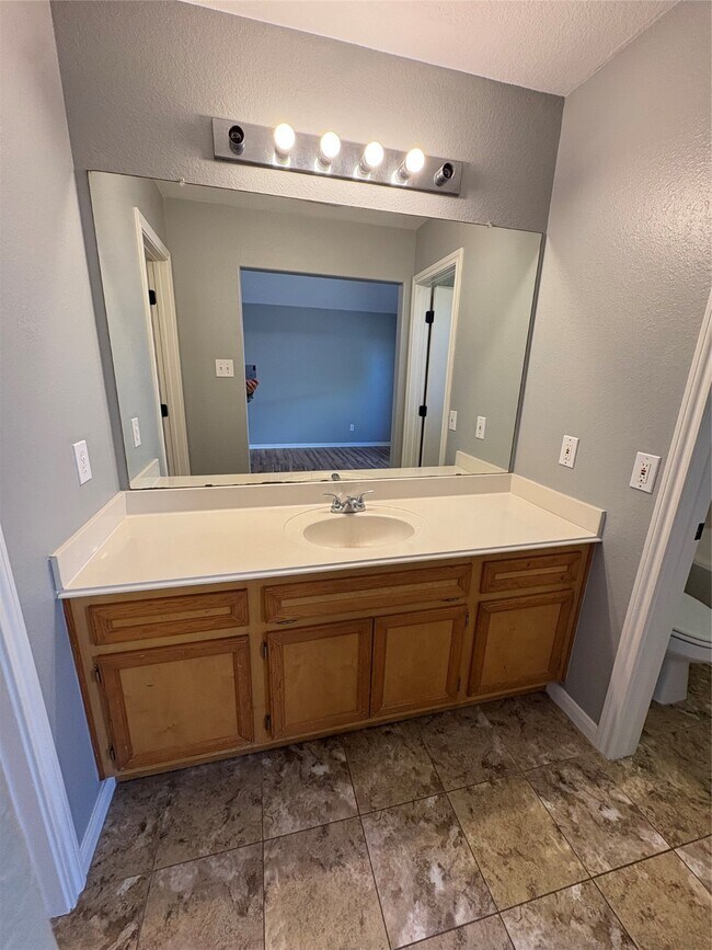 Building Photo - 3003 30th St N