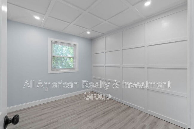 Building Photo - 19 Eglin St