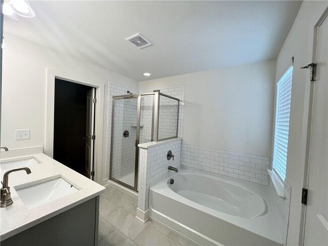 Building Photo - 116 Auburn Gate Ln