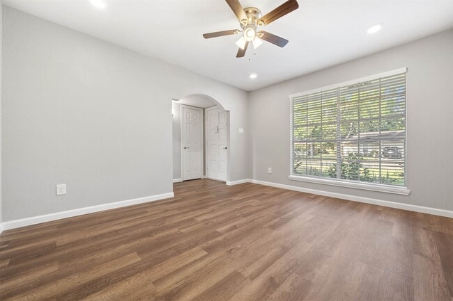 Building Photo - 12203 Ryewater Dr