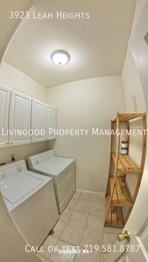 Building Photo - 3923 Leah Heights