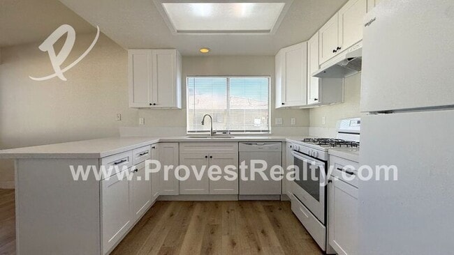 Building Photo - 17820 Manzanita St