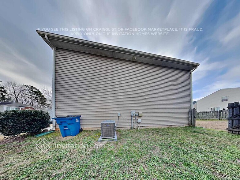 Building Photo - 1110 Swearngan Ridge Ct