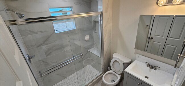 Building Photo - 6201 Jackie Ave