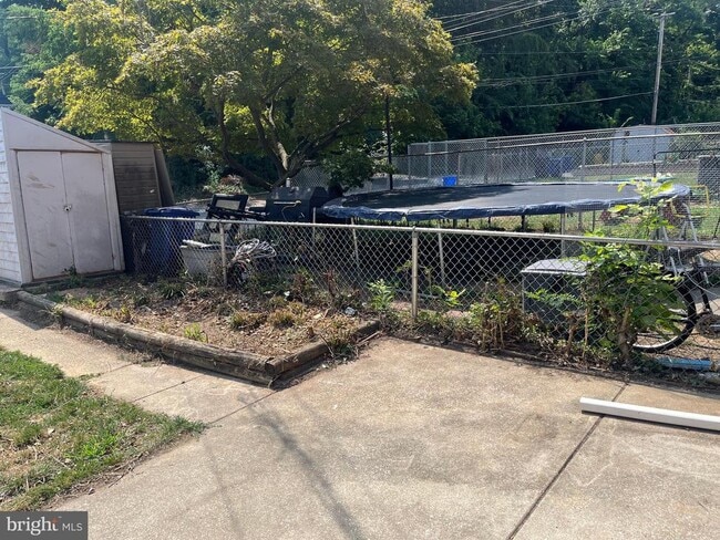 Building Photo - 210 Cherrydell Rd