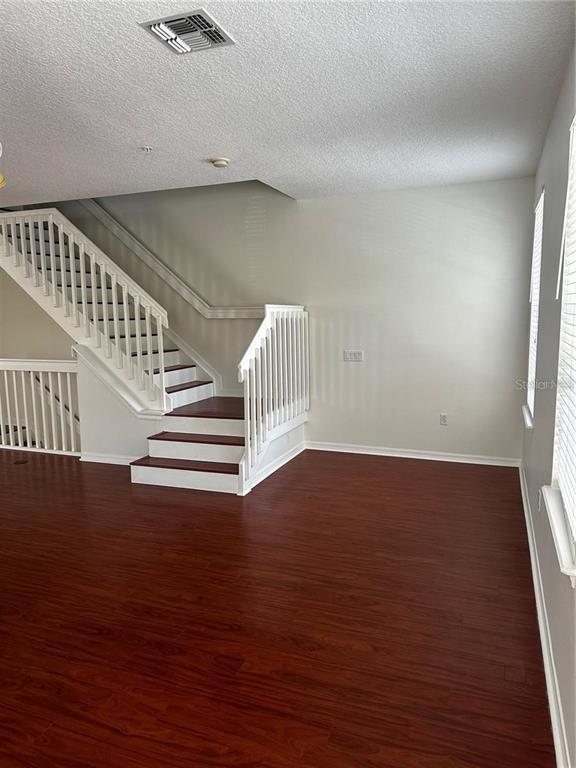 Building Photo - 1350 Chatfield Pl