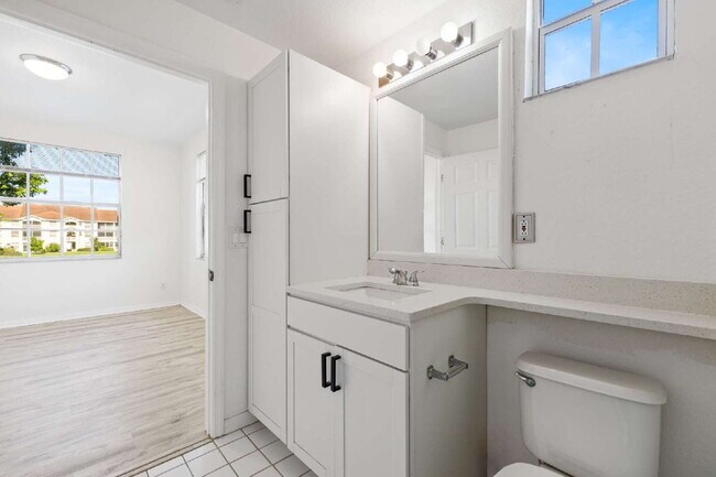 Building Photo - St Croix - two bedroom, two bath condo. Gr...
