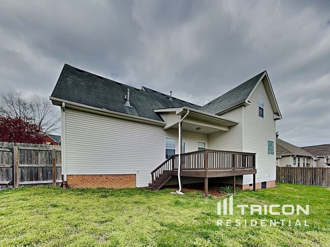 Building Photo - 1216 Chapmans Retreat Dr