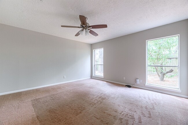 Building Photo - 14127 Cheval Dr