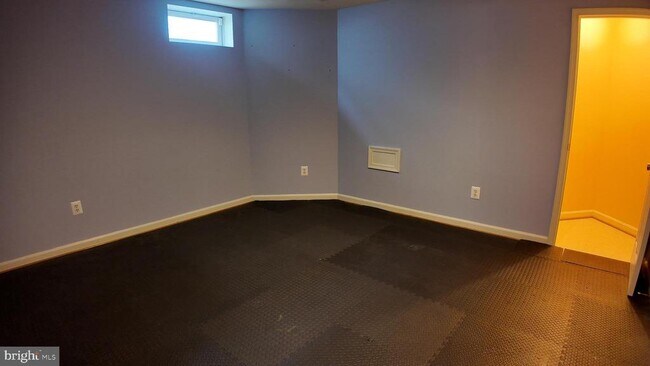 Building Photo - 12405 Milestone Manor Ln