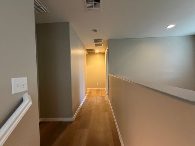 Building Photo - 37581 W Merced St