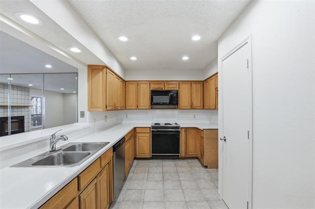 Building Photo - 3114 Timber Ridge Point