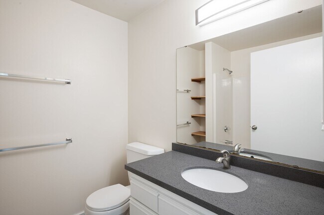 Interior Photo - Daniels Apartments