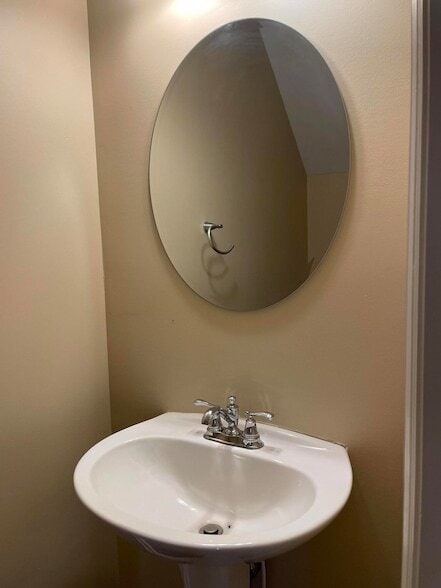 Building Photo - 2156 Old Harrison Pike NW