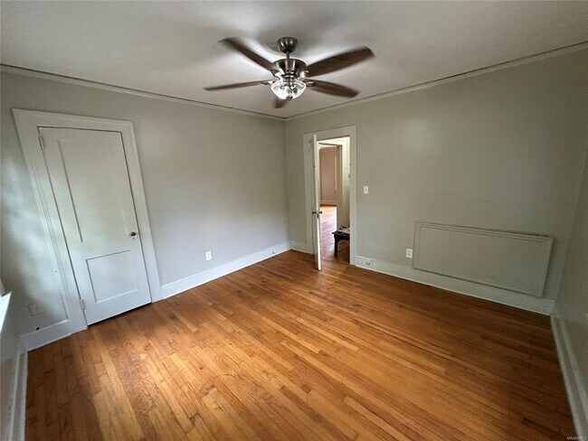 Building Photo - 432 Clanton Ave