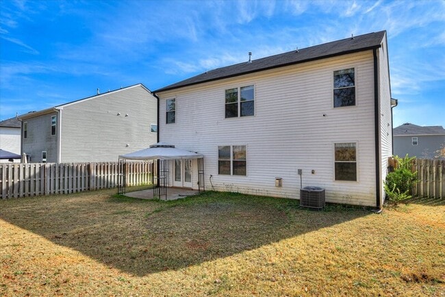 Building Photo - 6099 Whitewater Dr