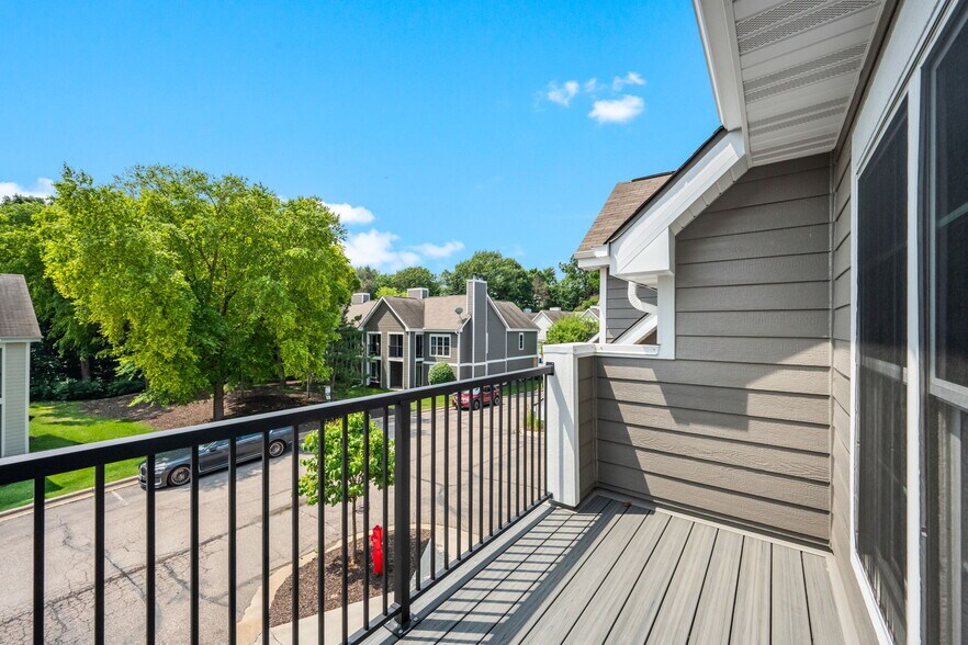 Building Photo - 6155 Chasewood Pky