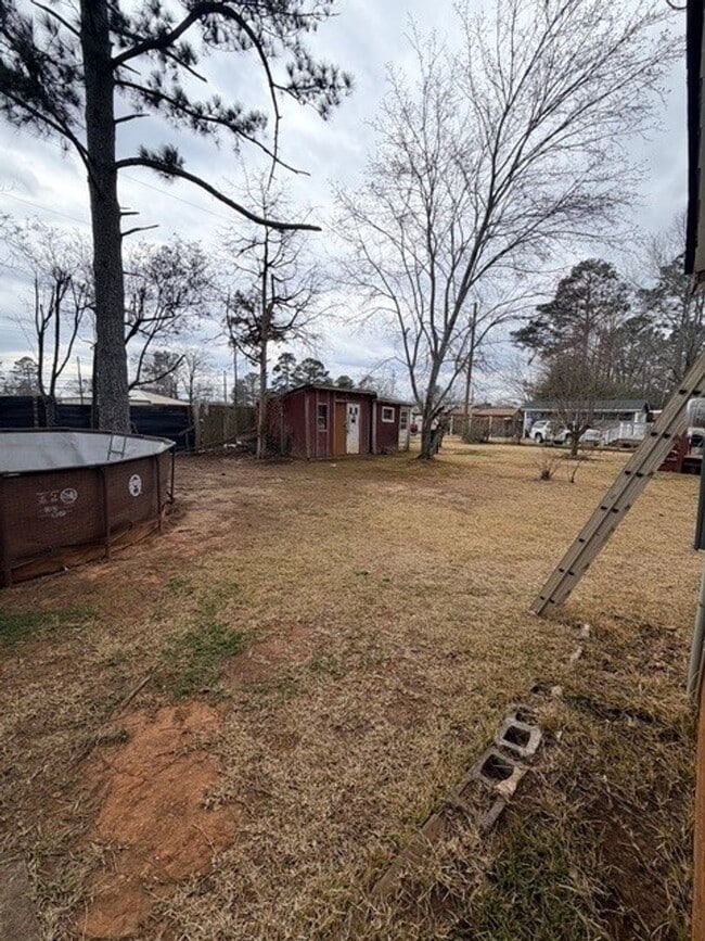 Building Photo - 1318 Lincoln Ave