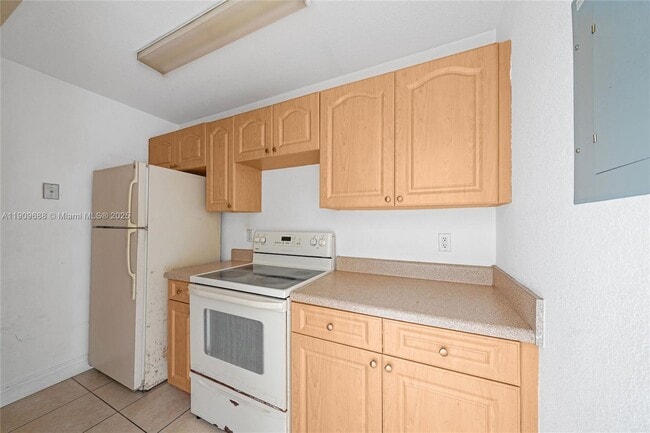 Building Photo - 2874 NW 55th Ave