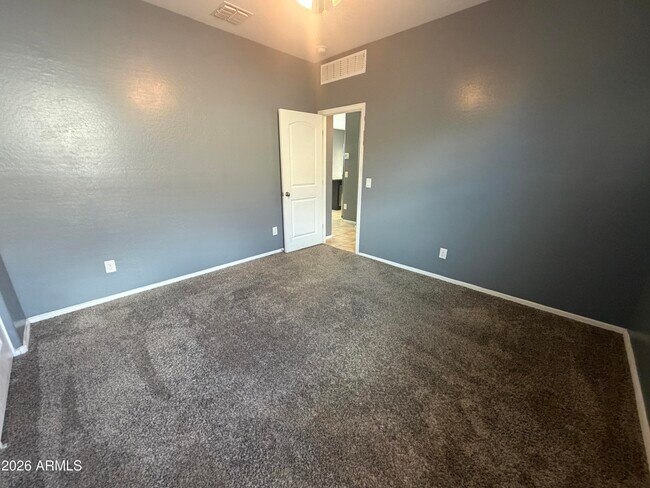 Building Photo - 29940 W Monterey Dr