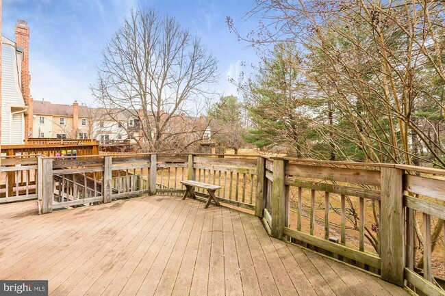 Building Photo - 10107 Galsworthy Pl