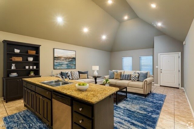 Building Photo - 1415 Willowbrook Cir