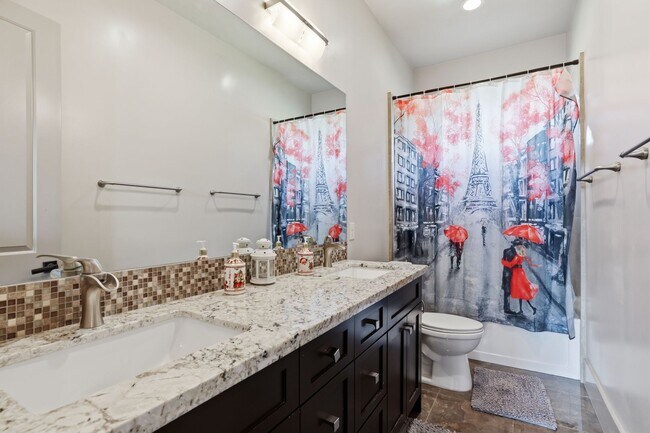 Building Photo - 3813 Calverhall Way