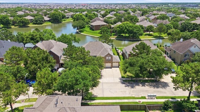 Building Photo - 10926 Wynfield Springs Dr