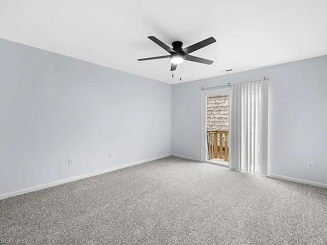 Building Photo - 1647 Ocean Bay Dr