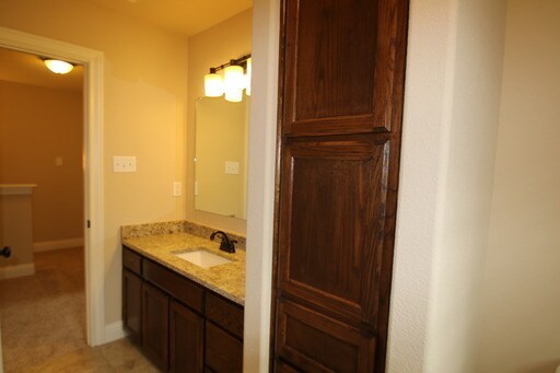 Building Photo - COMING SOON! Stunning 3BR/2.5BA Townhome with Attached Garage & Fenced Yard - Benbrook, TX | Minu...