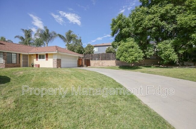 Building Photo - 37753 Sea Pines Ct