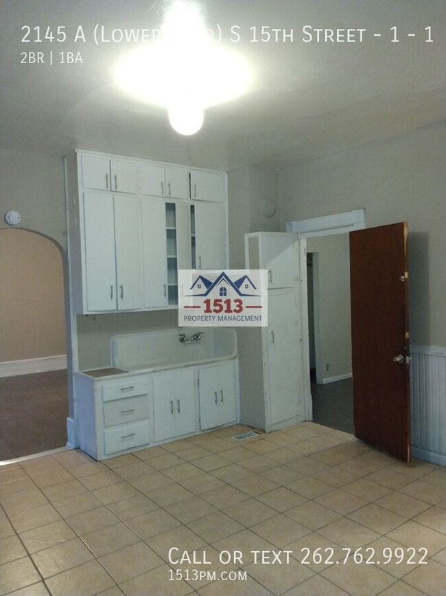 Building Photo - 2145 S 15th St