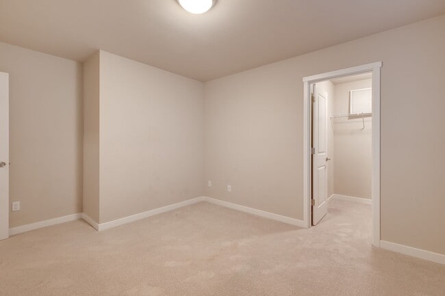 Building Photo - Beautiful Bothell Home Close to North Creek High!