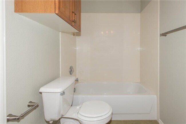 Building Photo - 4908 Quick Water Cove