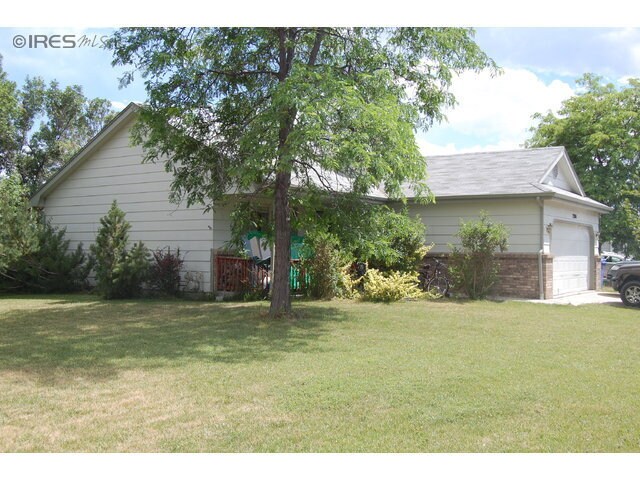 Building Photo - 2204 S Del Norte Dr