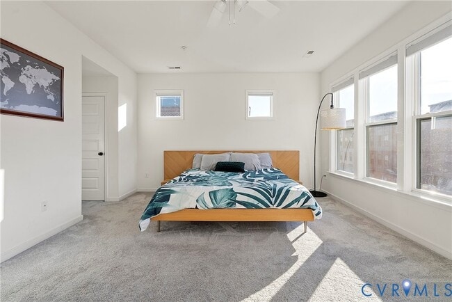 Building Photo - 5271 Old Main St