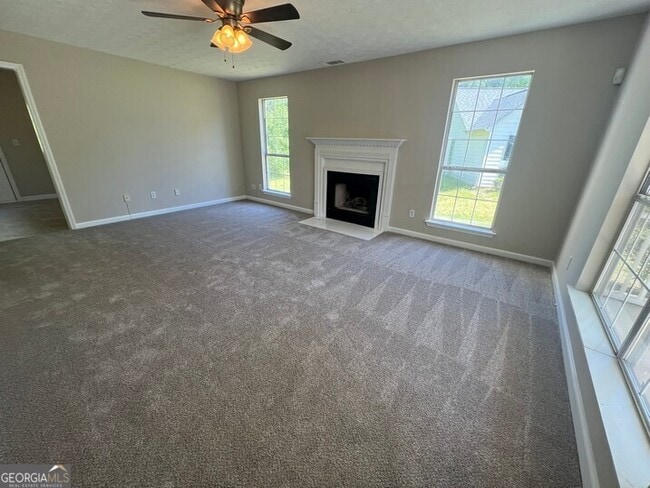 Building Photo - 194 Bay Ct Dr
