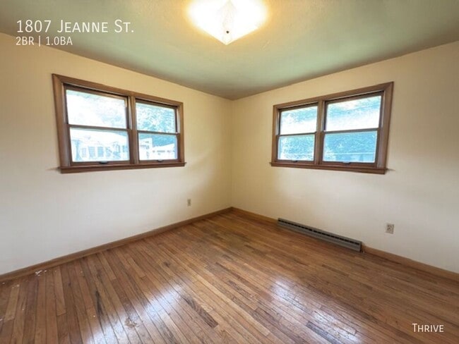 Building Photo - 1807 Jeanne St