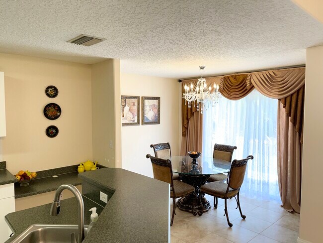 Building Photo - 35 Postman Ln